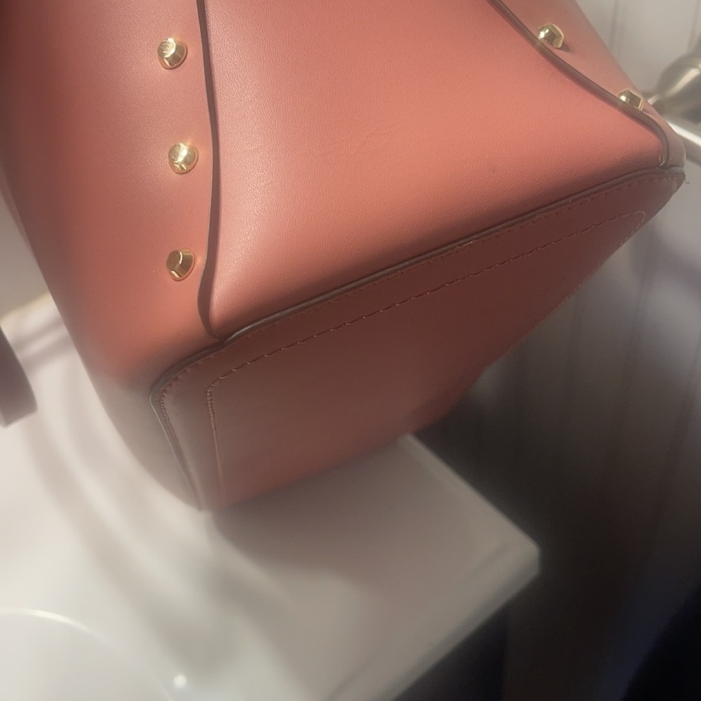 MK STUD MANHATTAN PINK BAG 💼 - Picture 6 of 11